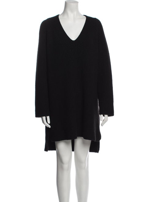 Hermès V-Neck Knee-Length Dress