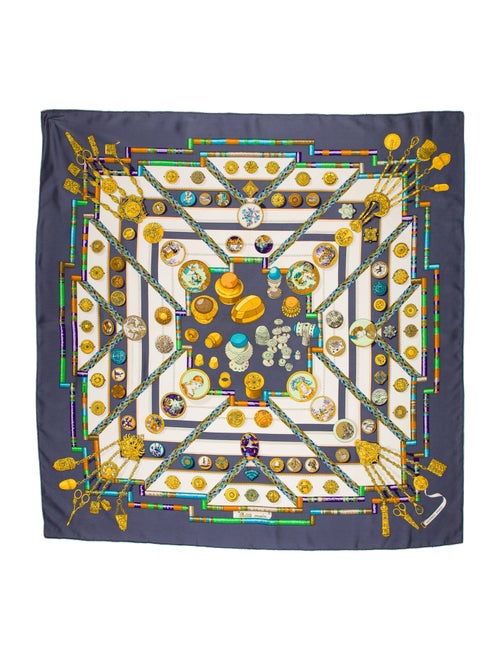 Hermès Petite Main Silk Scarf