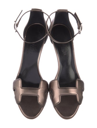 Hermès Premiere 70 Leather Sandals