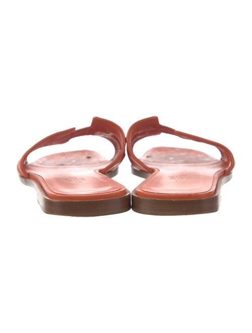 Hermès Oran Ostrich Slides
