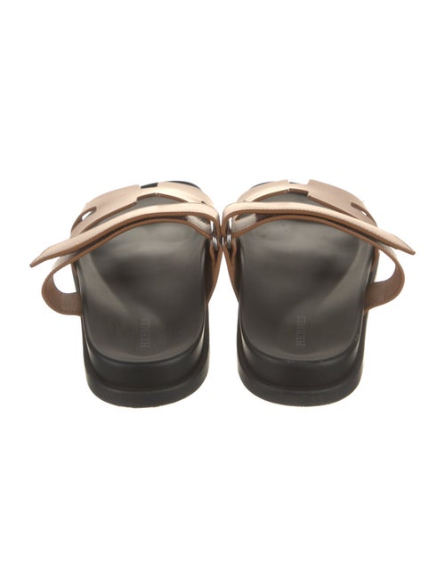 Hermès Chypre H Logo Slides