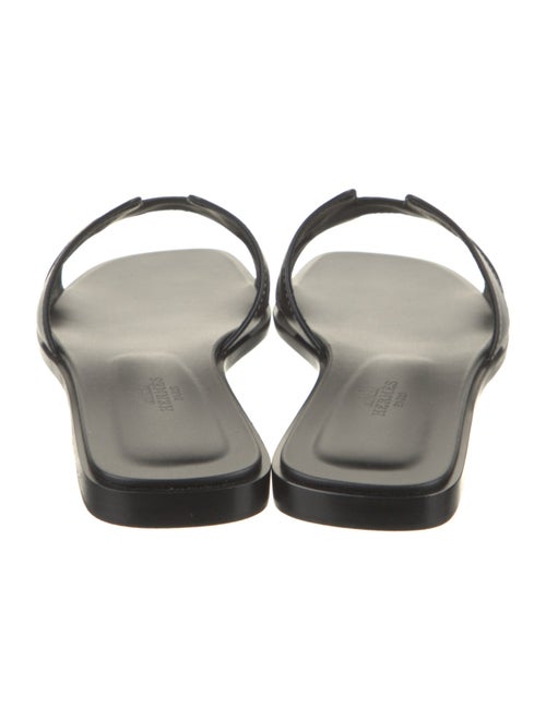 Hermès Oran Leather Slides