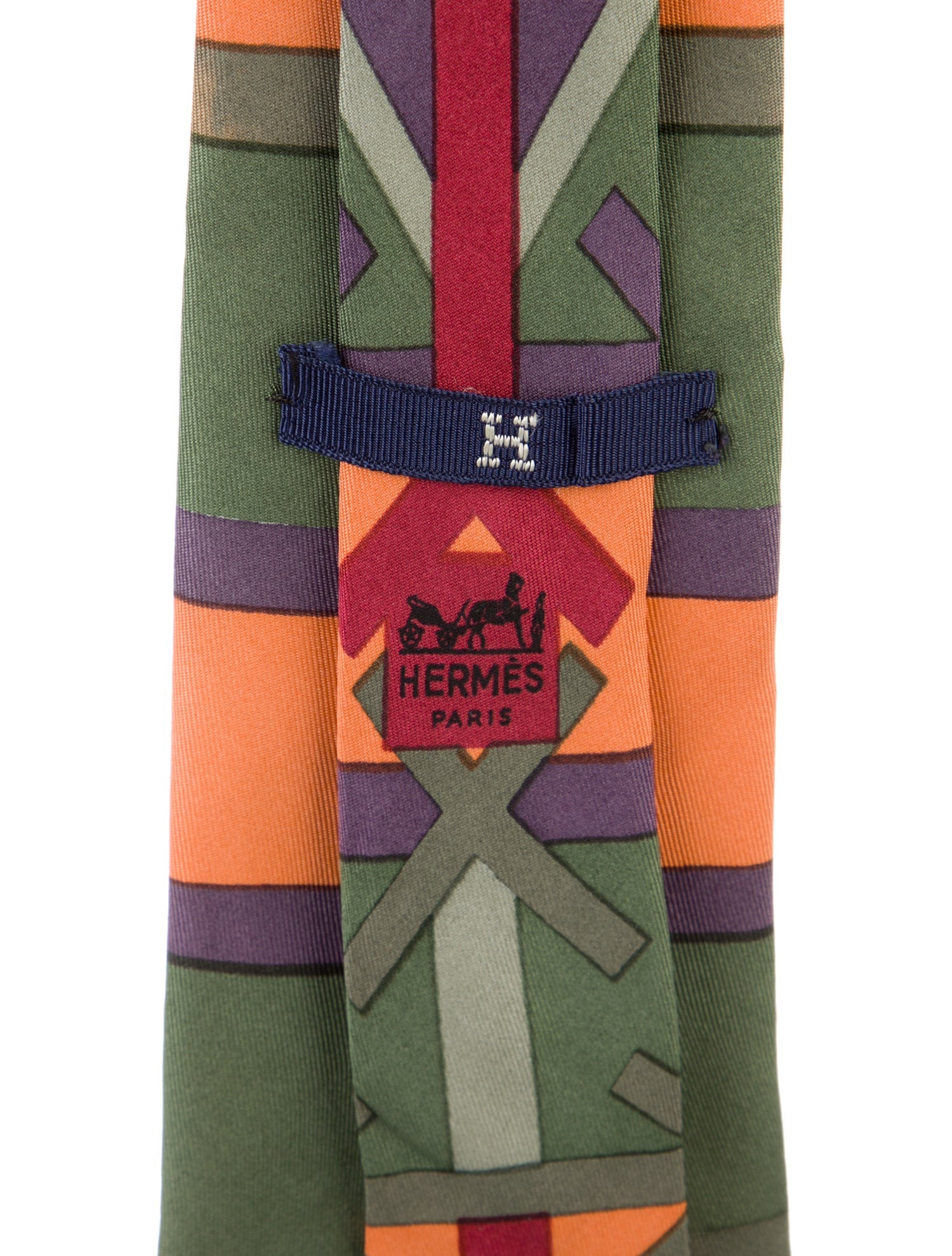 Hermès patterned tie