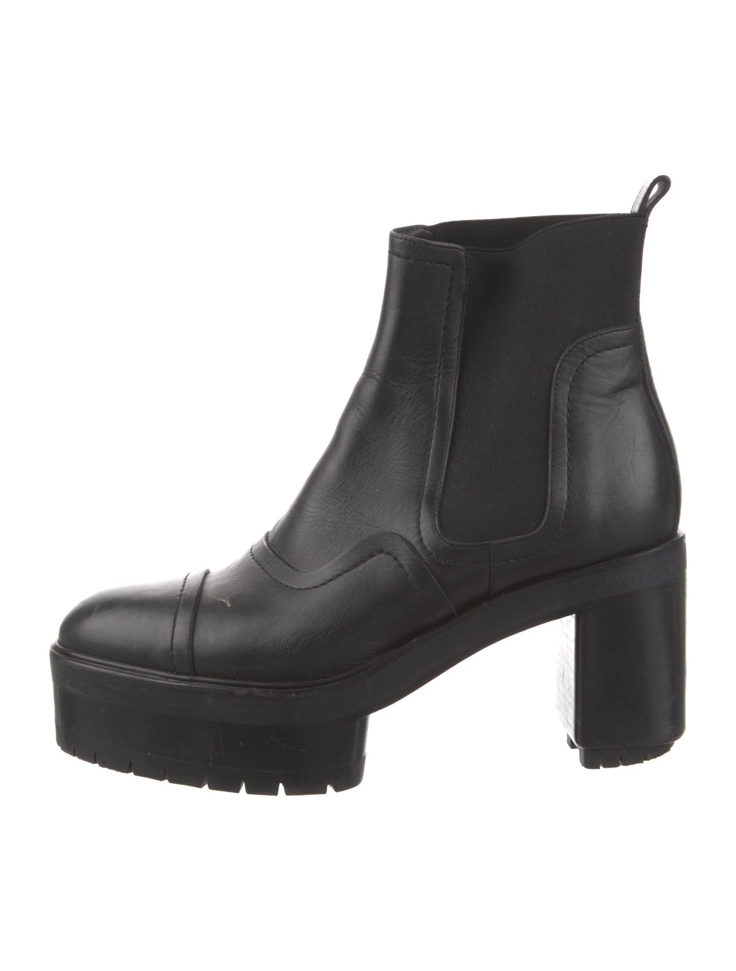 Hermès Punchy Leather Chelsea Boots