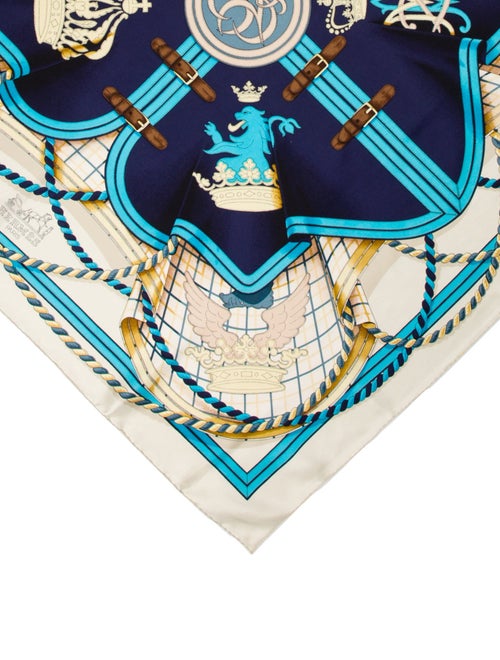 Hermès Grande Tenue Silk Scarf