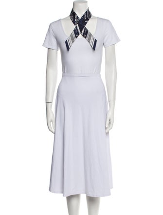 Hermès Festival des Amazones Silk Twilly Scarf