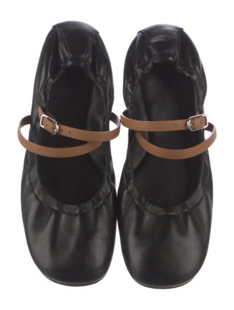 Hermès Leather Flats