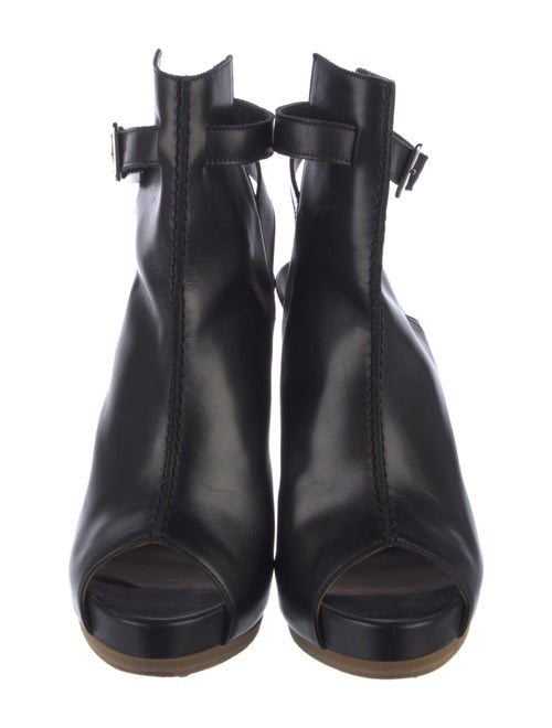 Hermès Elite Leather Slingback Pumps