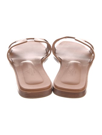 Hermès Oran Leather Slides