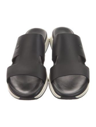 Hermès Varadero H Logo Slides