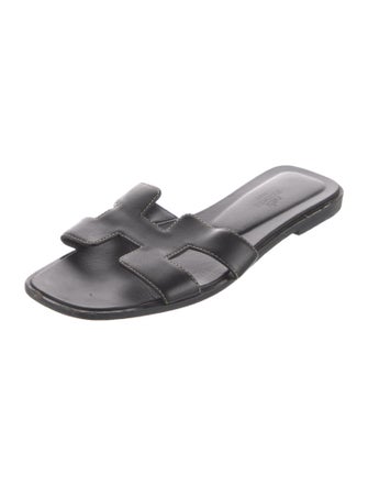 Hermès Oran H Logo Slides