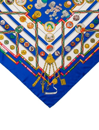 Hermès Petite Main Silk Scarf