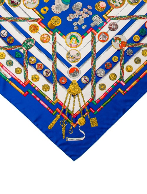 Hermès Petite Main Silk Scarf