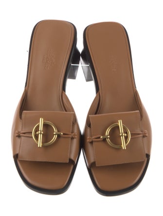Hermès Ilot 50 Leather Slides