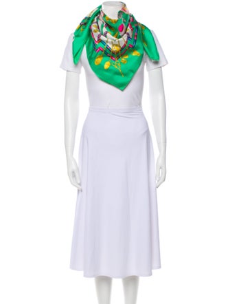 Hermès Petite Main Silk Scarf