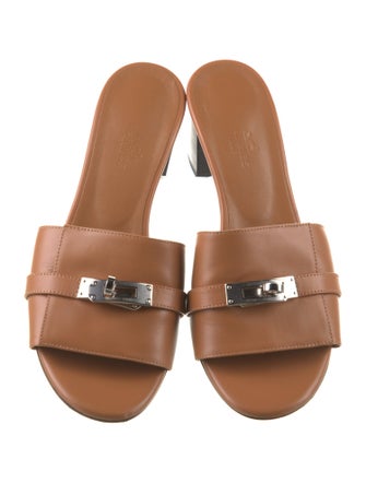 Hermès Gigi 50 Leather Slides