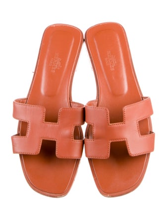 Hermès Oran H Logo Slides