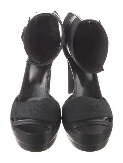 Hermès 2015 Leather Sandals