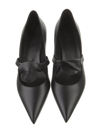 Hermès Kiara 40 Pumps
