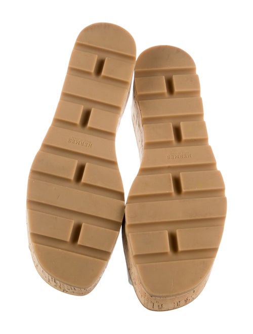 Hermès Eze 30 H Logo Slides