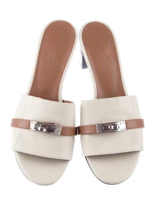 Hermès Gigi 50 Signature Logo Slides