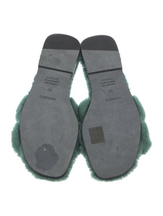 Hermès Oran Fur Slides
