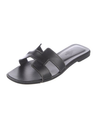 Hermès Oran H Logo Slides