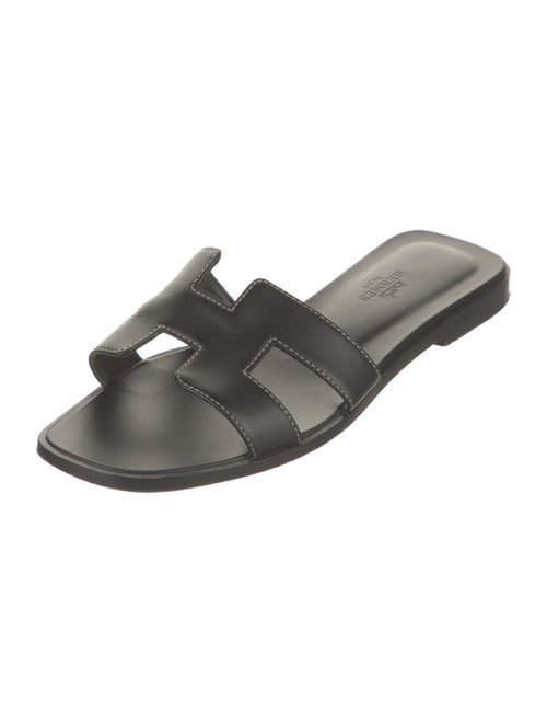 Hermès Oran H Logo Slides