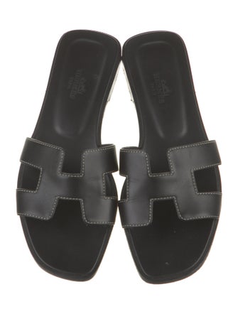 Hermès Oran H Logo Slides
