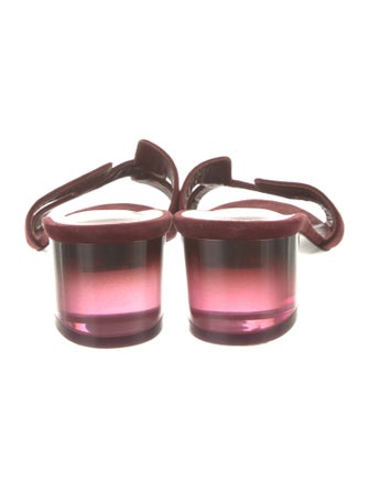 Hermès Oasis H Logo Slides