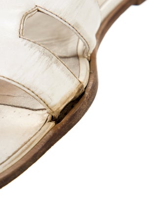 Hermès Oran H Logo Slides