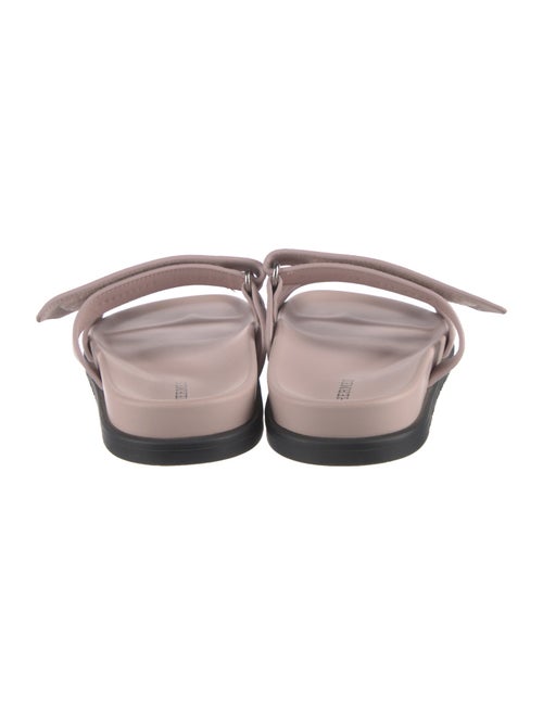 Hermès Chypre H Logo Slides