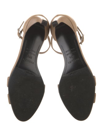 Hermès Premiere 70 Leather Sandals