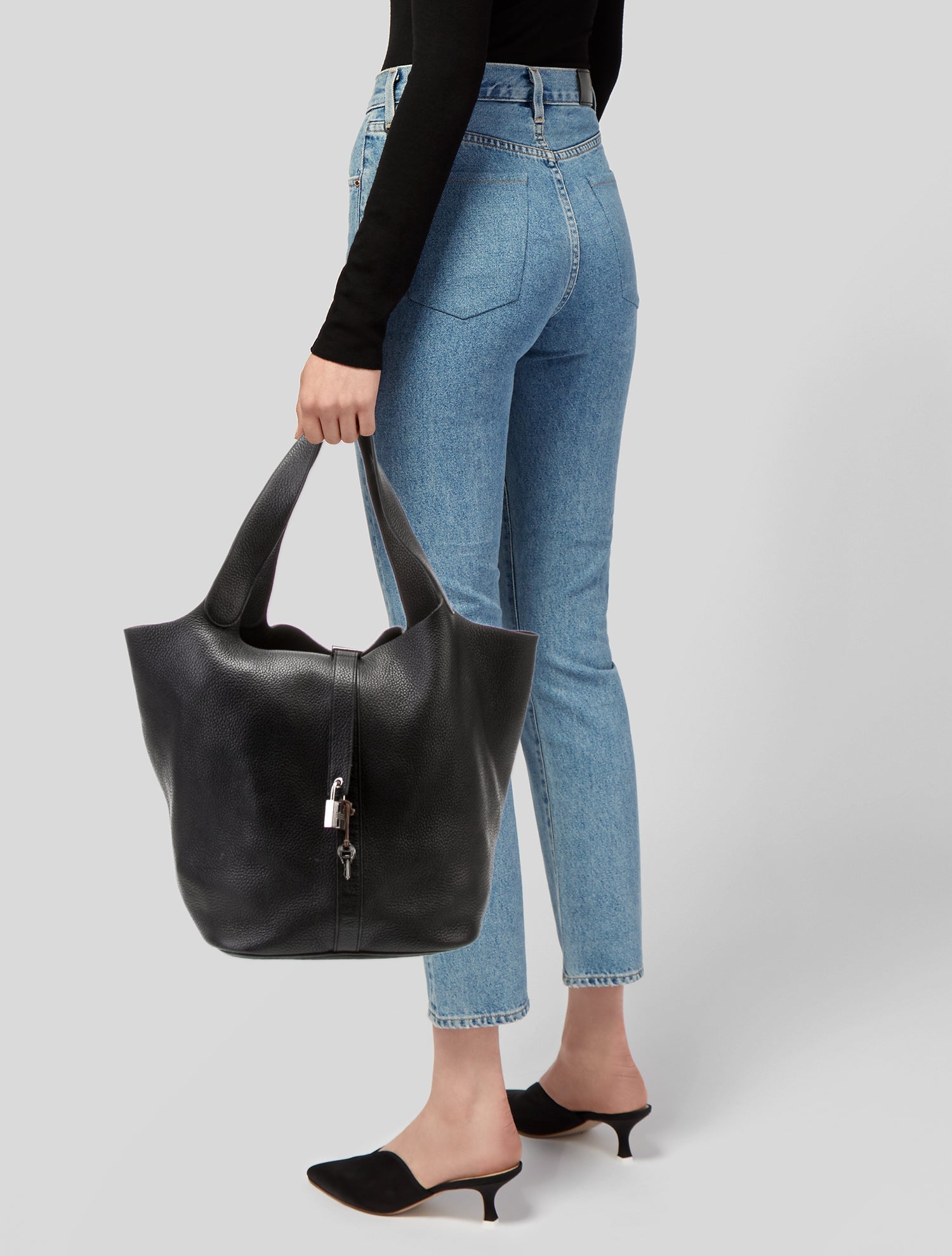 Hermès Clemence Picotin Lock 33