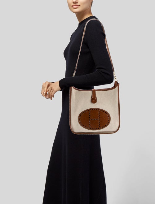 Hermès Toile & Barenia Evelyne I 33