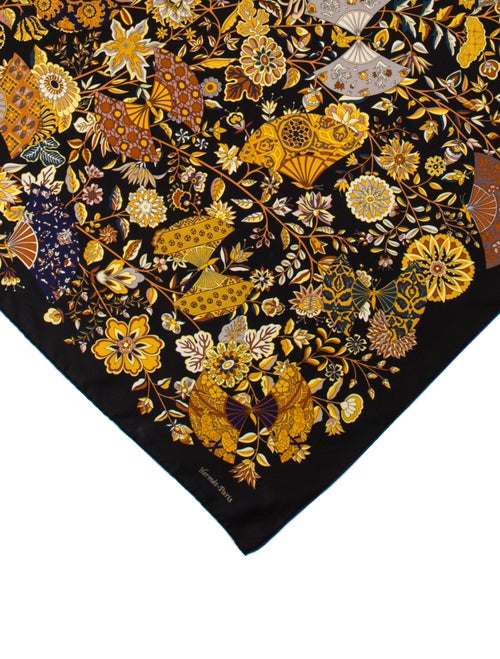 Hermès Fleurs et Papillons de Tissus Silk Scarf