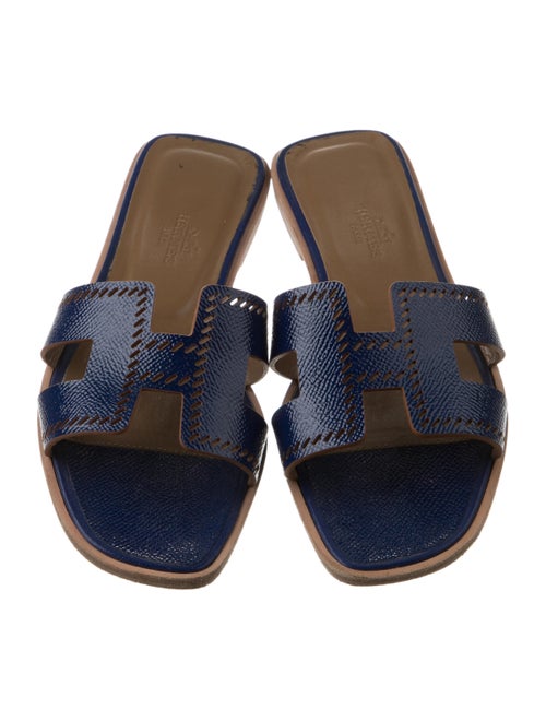 Hermès Epsom Perforated Oran Patent Leather Slides
