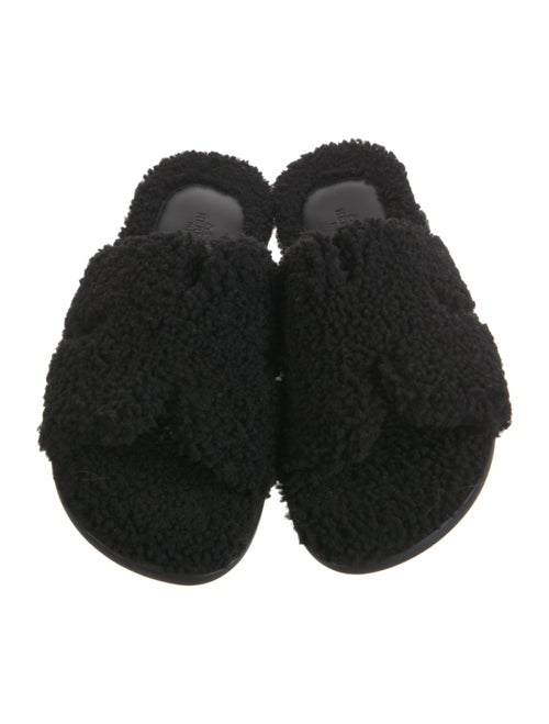 Hermès Izmir Shearling Slides