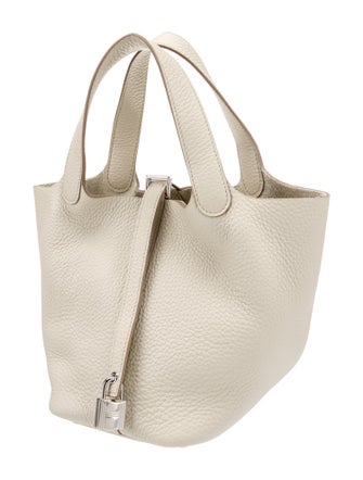 Hermès 2023 Clemence Picotin Lock 18