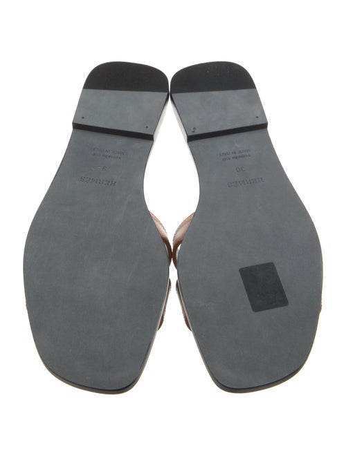 Hermès Oran H Logo Slides