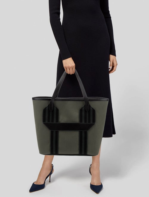 Hermès 2023 Toile Militaire Pursangle Tote