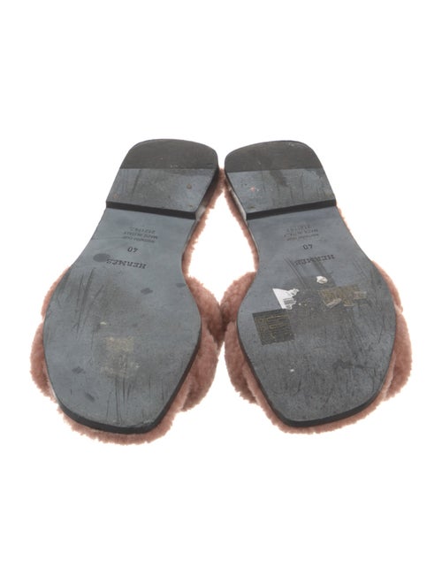 Hermès Oran H Logo Slides