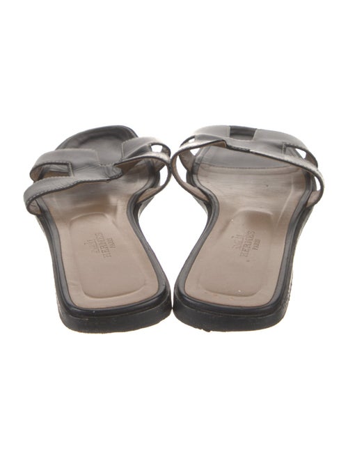 Hermès Oran Leather Slides