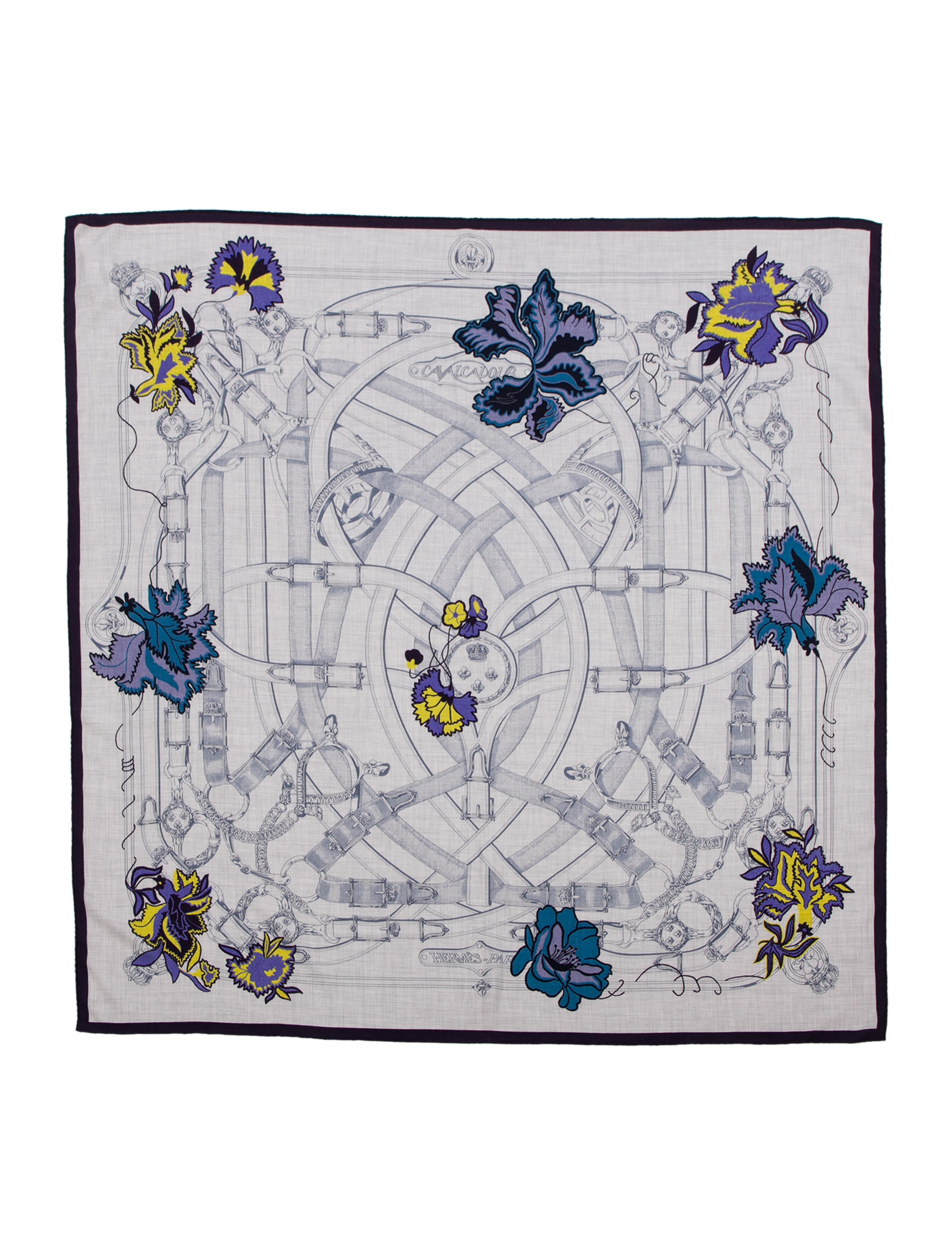 Hermès Cavalcadour Fleuri Cashmere Shawl