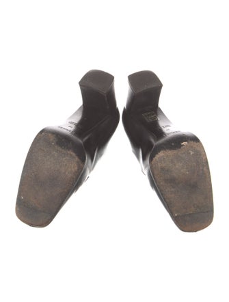 Hermès Vintage Chaîne d'Ancre Insignia Pumps