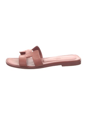 Hermès Oran H Logo Slides
