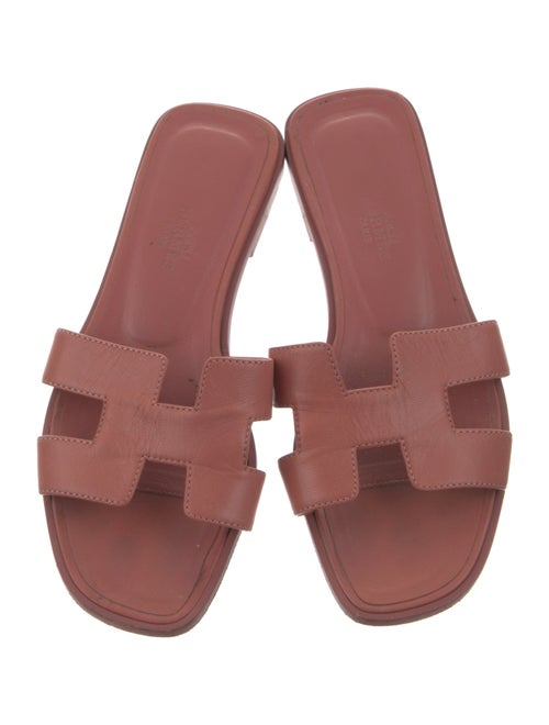 Hermès Oran H Logo Slides