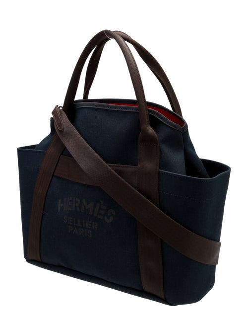 Hermès Toile Sac De Pansage Grooming Bag