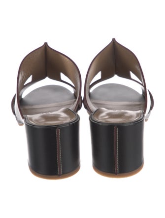 Hermès Ostia Leather Slides