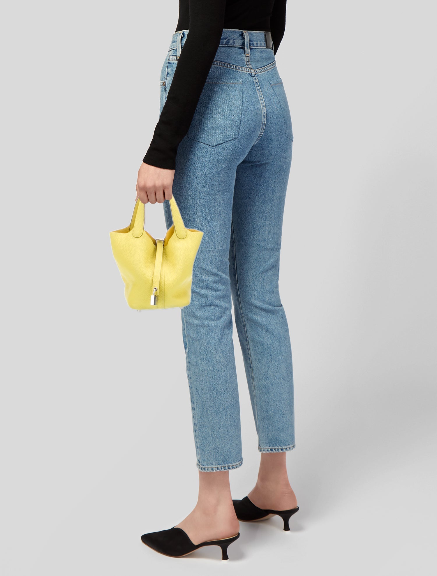 Hermès 2023 Clemence Picotin Lock 18